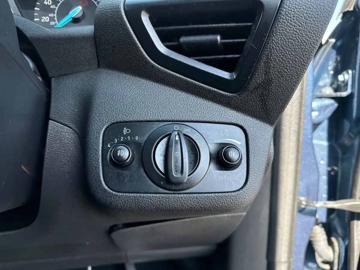 2019-ford-kuga-15t-st-line-edition-150ps-ss-big-22