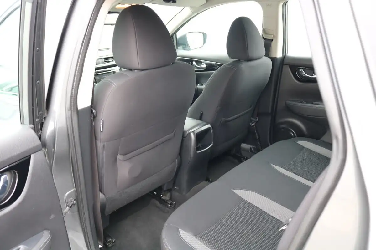 2019-nissan-qashqai-15dci-acenta-premium-heat-pack-big-15