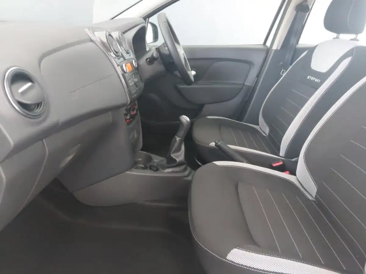 2018-dacia-sandero-stepway-09-tce-essential-big-4