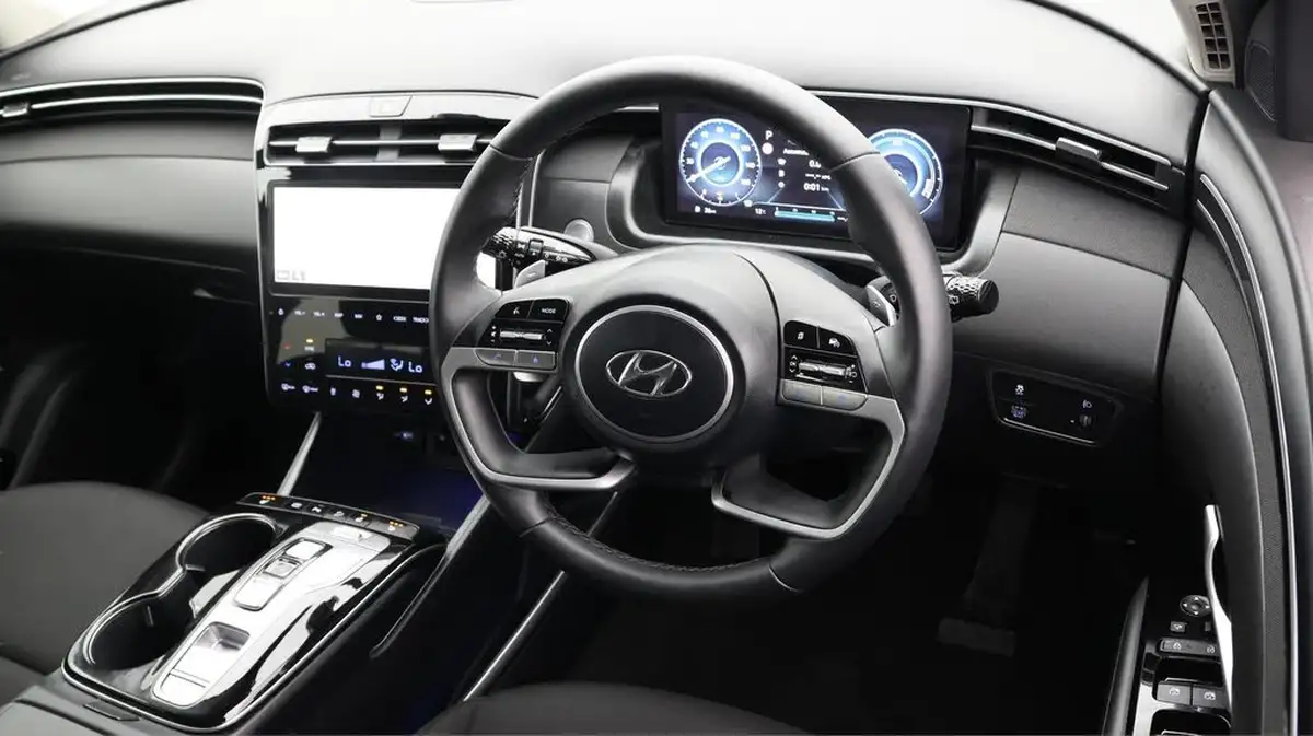 2023-hyundai-tucson-16-t-gdi-premium-230ps-hybrid-auto-big-9