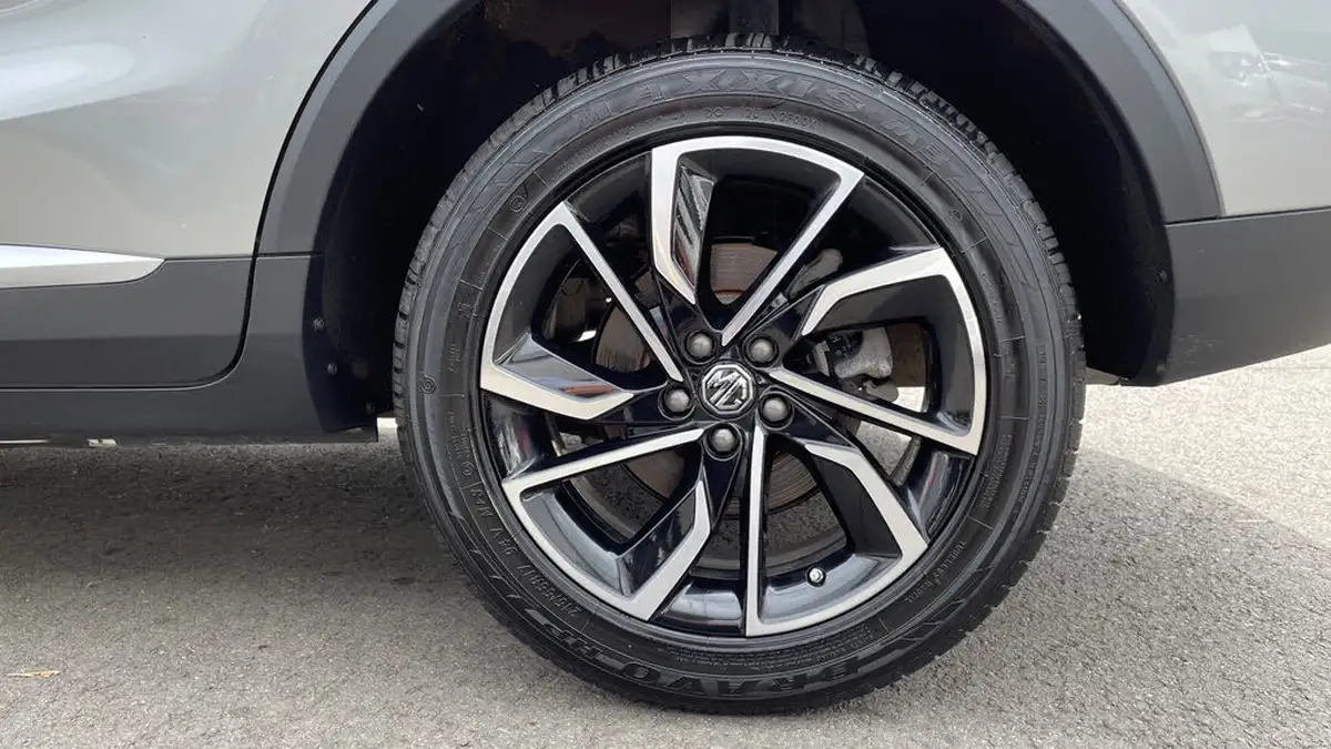 2024-mg-zs-suv-10t-gdi-exclusive-auto-big-17