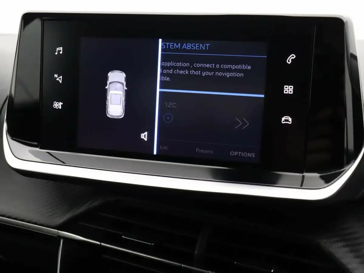 2021-peugeot-2008-suv-12-puretech-active-premium-100bhp-big-36