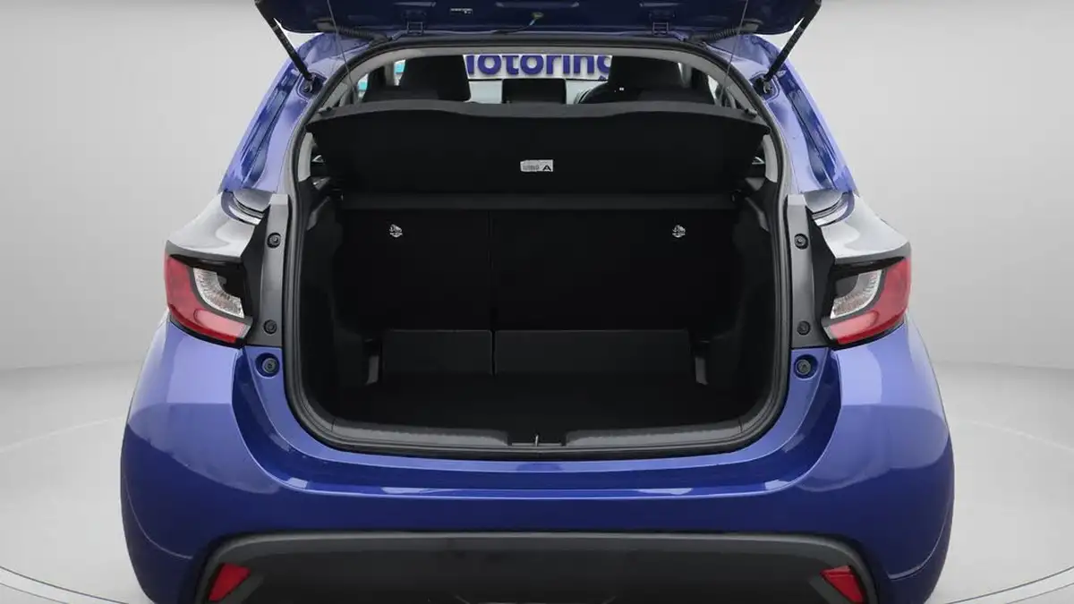 2025-toyota-yaris-15-vvt-i-icon-big-17