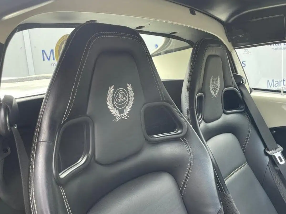 2014-lotus-elise-16-cr-big-9