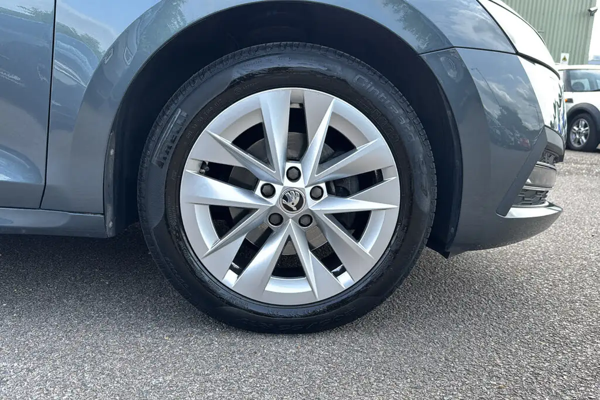 2020-skoda-octavia-15-tsi-se-l-first-edition-estate-big-23