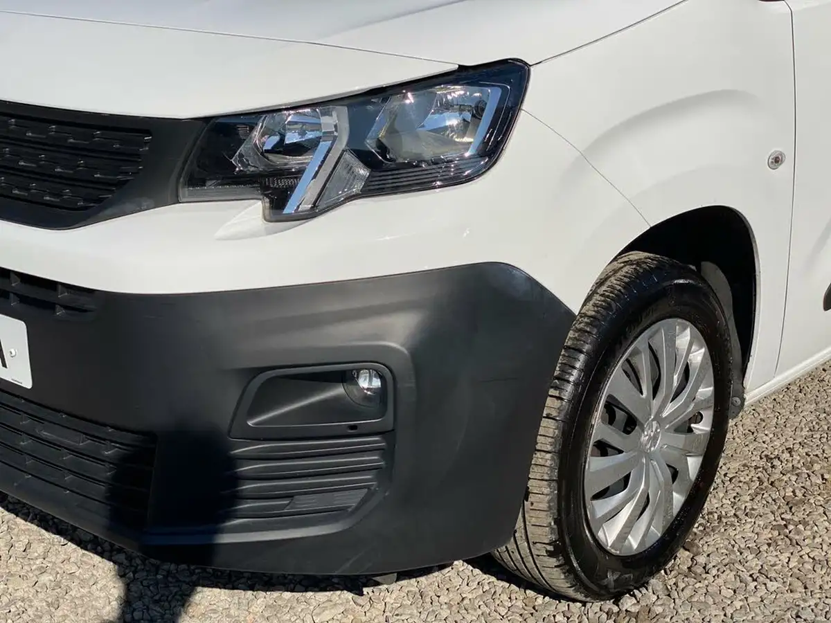 2021-peugeot-partner-15-bluehdi-1000-professional-100ps-eu6dt-panel-big-23