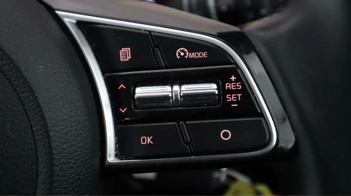 2022-kia-xceed-10-t-gdi-2-big-22