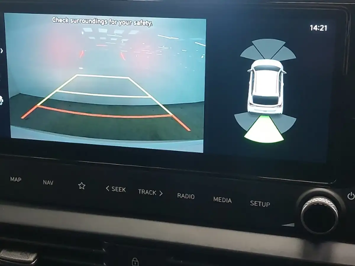 2025-hyundai-bayon-10-t-gdi-premium-100ps-7dct-big-14
