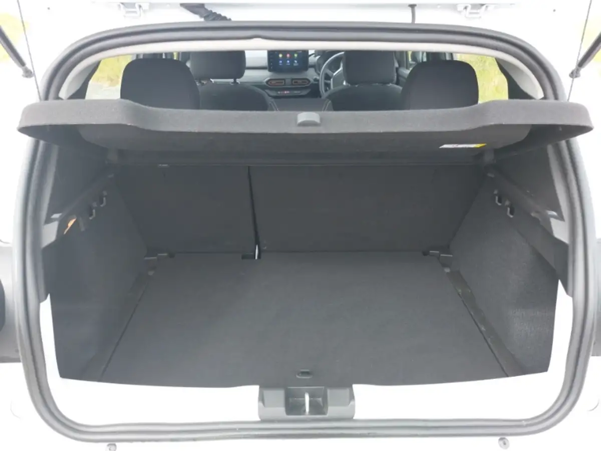 2022-dacia-sandero-stepway-10-tce-comfort-90bhp-big-7