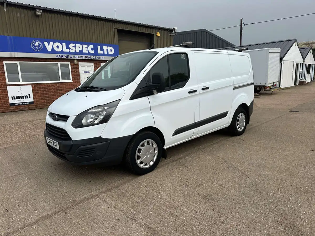 2016-ford-transit-custom-22tdci-310-l1h1-100ps-econetic-panel-van-big-2