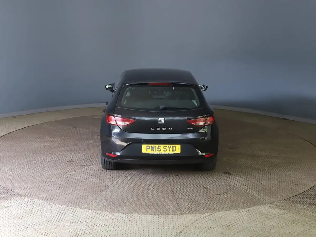 2015-seat-leon-16tdi-se-tech-pack-cr-105ps-hatchback-5d-big-3