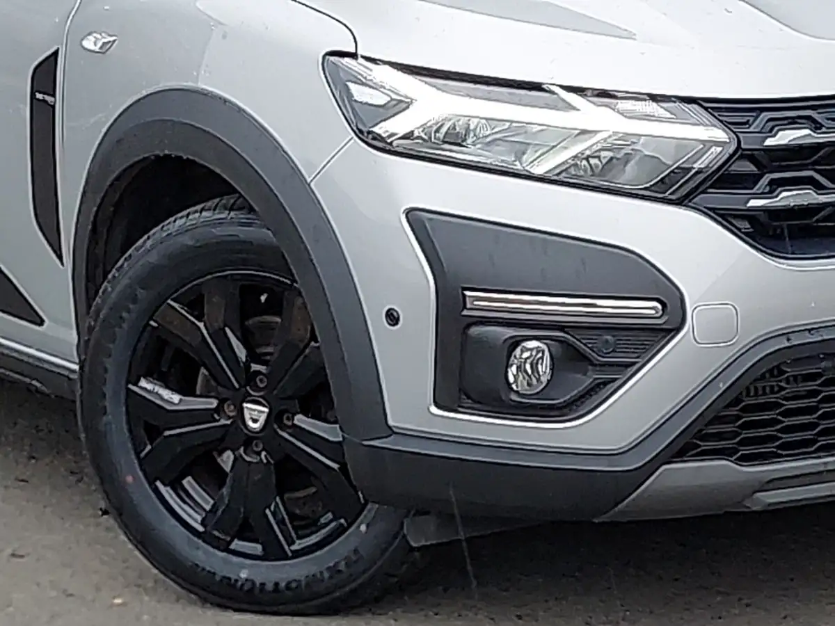 2024-dacia-jogger-10-tce-expression-big-8
