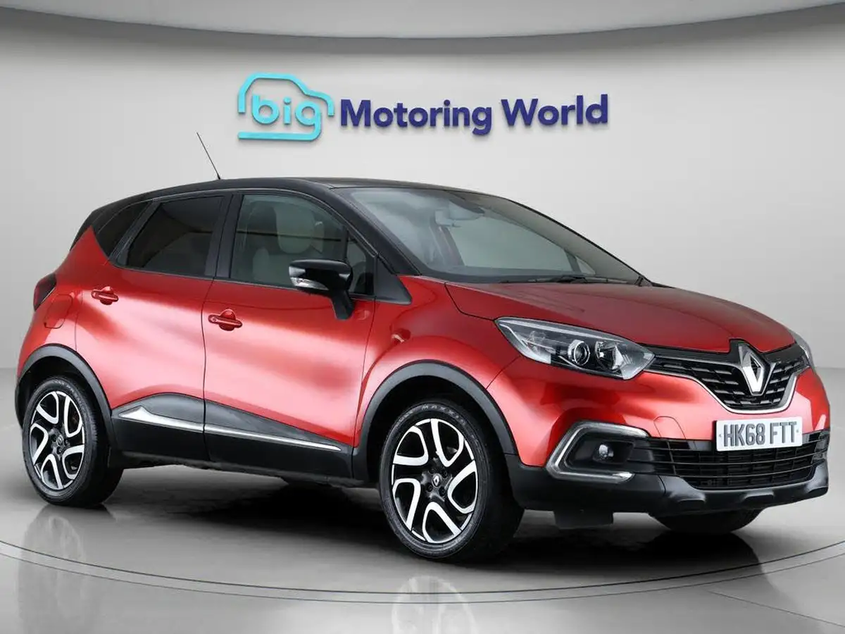 2019-renault-captur-09-tce-iconic-big-23