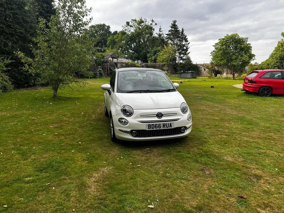 2016-fiat-500-12-lounge-big-12