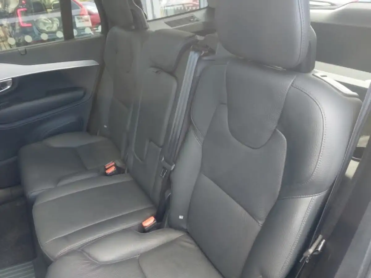 2024-volvo-xc90-20-t8-plus-big-5