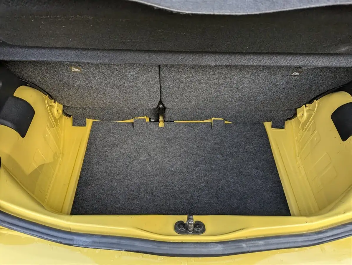 2013-seat-mii-10-toca-5d-big-20