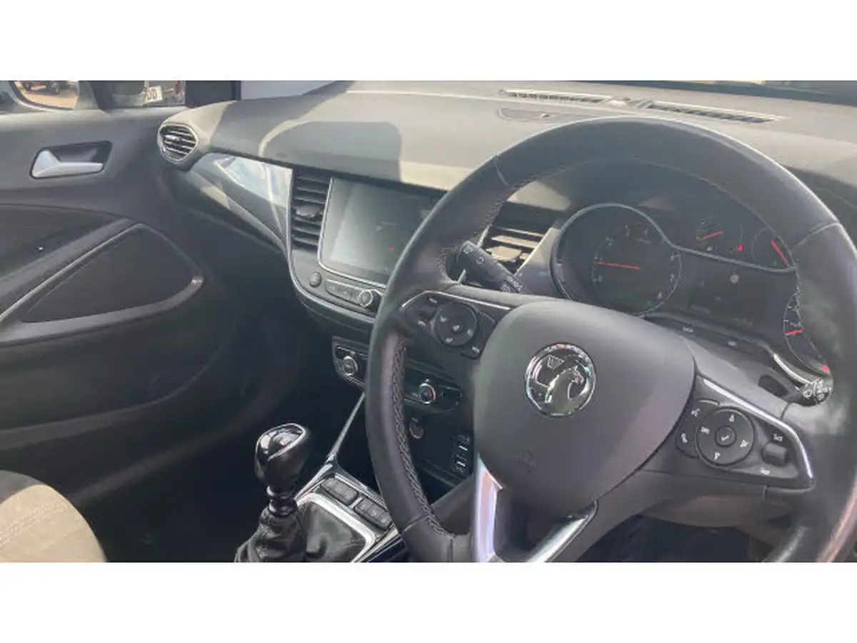 2022-vauxhall-crossland-12-ultimate-130ps-big-13