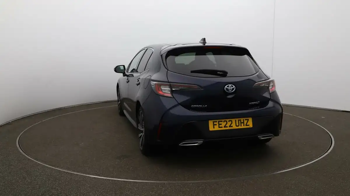 2022-toyota-corolla-20-vvt-i-design-181bhp-spare-wheel-hatchback-big-52