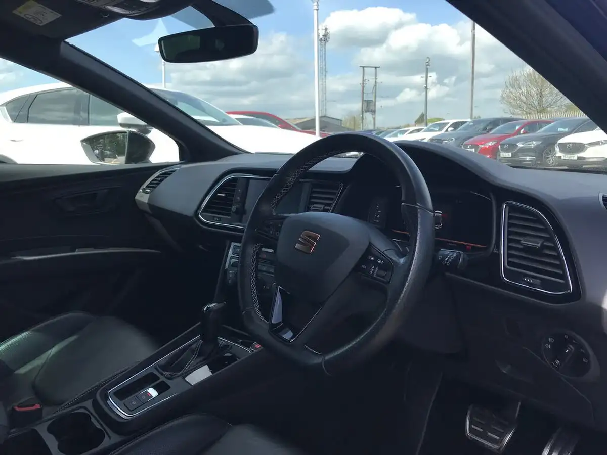2019-seat-leon-20-tsi-cupra-lux-big-2