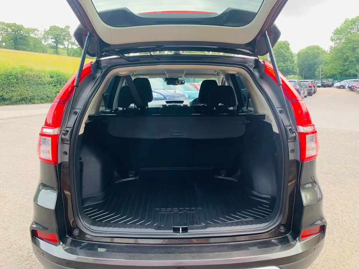 2015-honda-cr-v-16-i-dtec-sr-honda-connect-with-navi-120ps-big-10