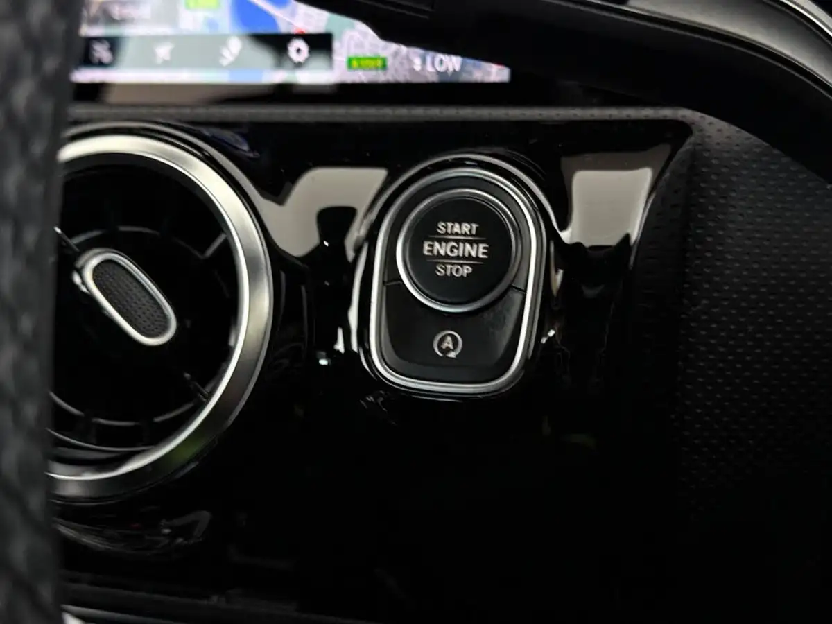2018-mercedes-benz-a-class-15d-a180d-sport-116ps-executivess-hatchback-5d-7g-dct-big-28