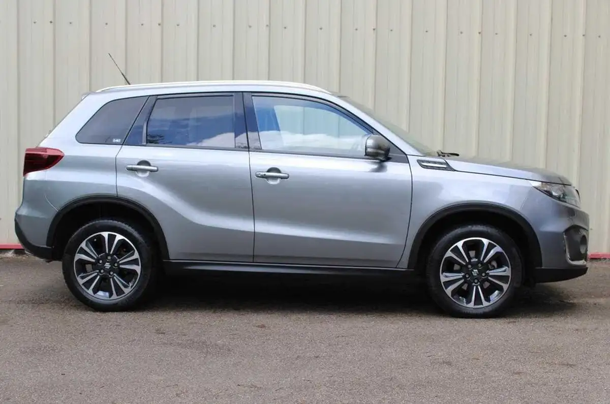 2022-suzuki-vitara-14-boosterjet-sz5-big-2