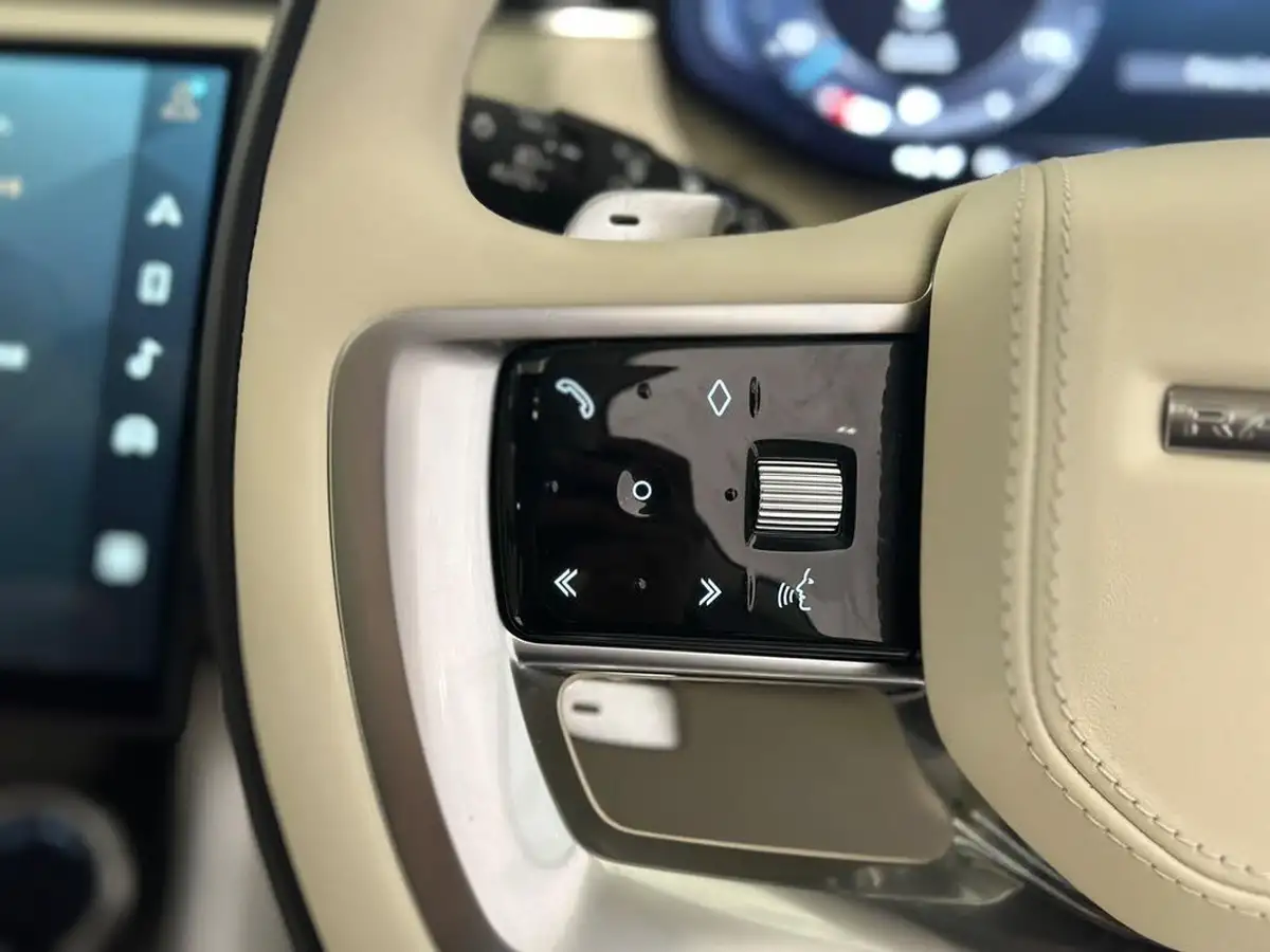 2022-land-rover-range-rover-30-p440e-autobiography-big-47