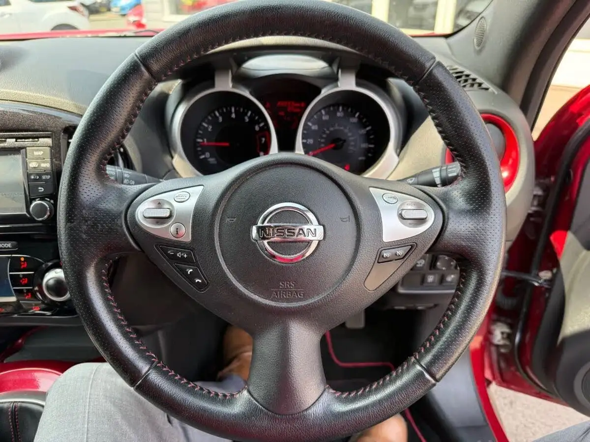 2015-nissan-juke-12-tekna-big-12