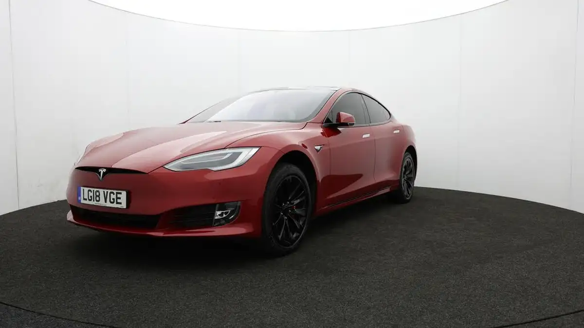 2018-tesla-model-s-e-100d-big-48