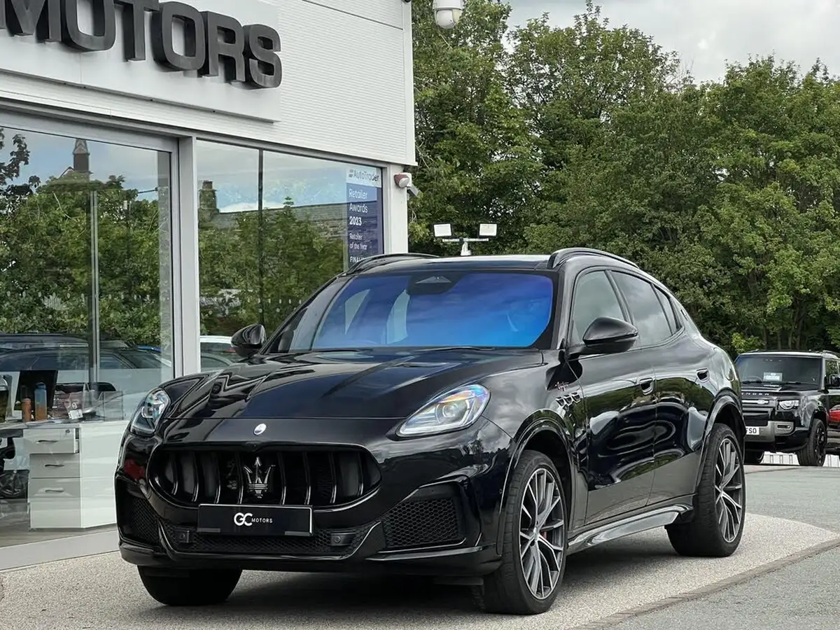 2023-maserati-grecale-30-trofeo-big-0