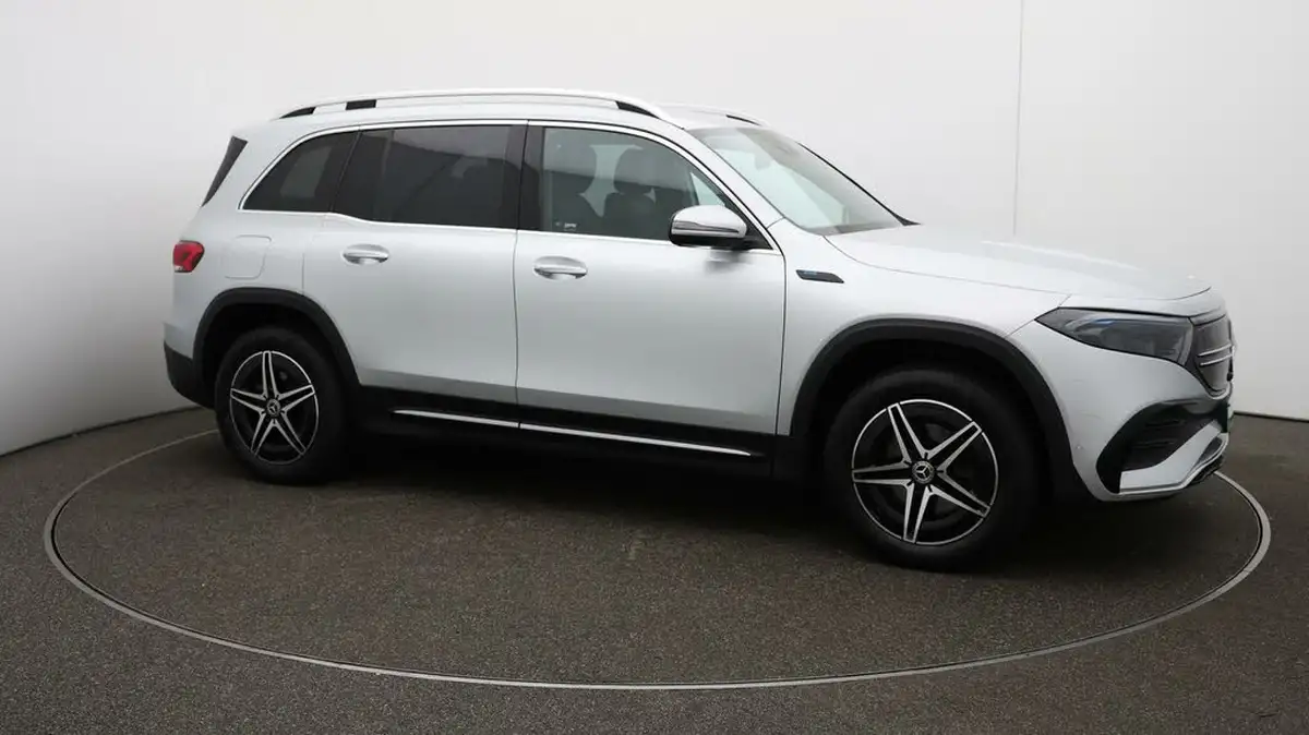 2022-mercedes-benz-eqb-e-eqb-350-amg-line-big-50