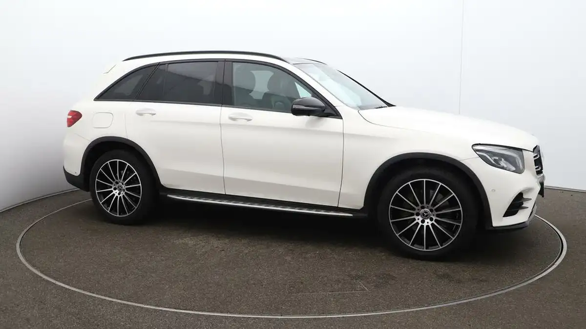 2019-mercedes-benz-glc-class-20-glc250-amg-line-premium-plusss-station-wagon-5d-big-48