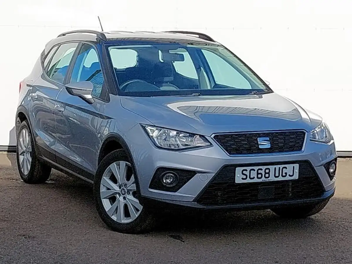 2018-seat-arona-16tdi-se-technology-lux-big-0