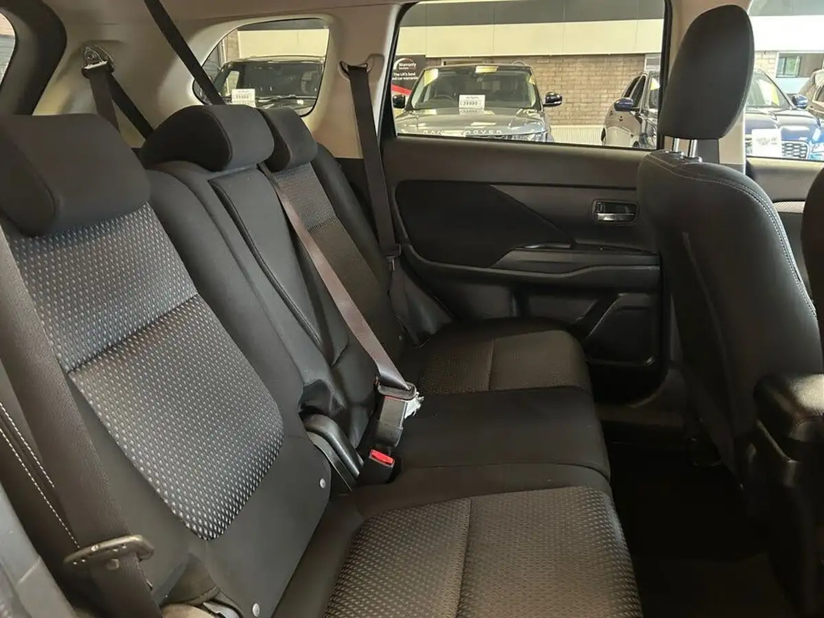 2018-mitsubishi-outlander-22di-d-3-auto-big-15