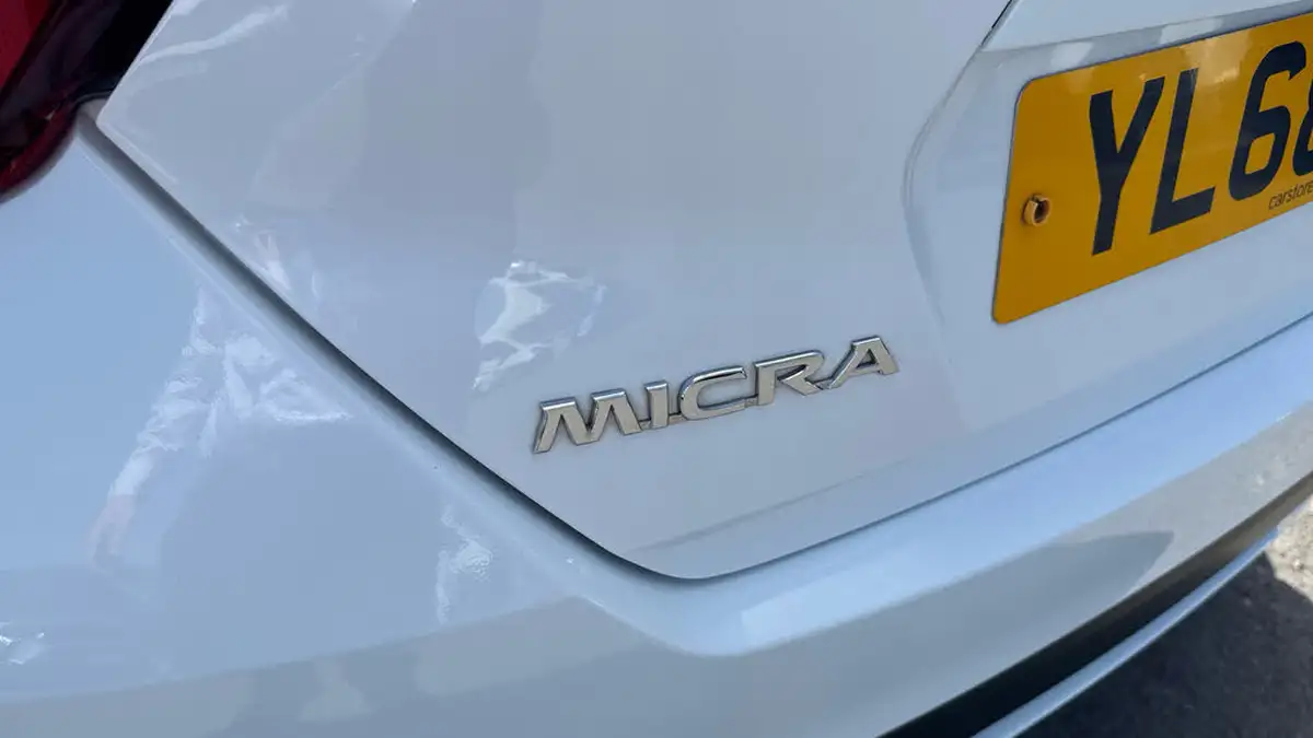2018-nissan-micra-09-ig-t-acenta-big-41