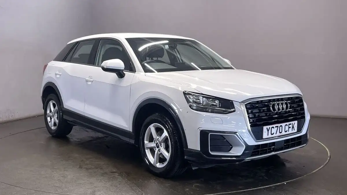2020-audi-q2-16-30-tdi-technik-big-1