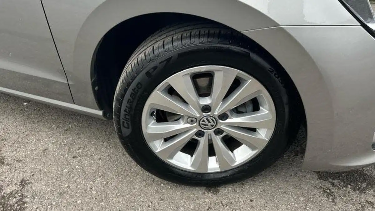 2018-volkswagen-golf-sv-14-tsi-se-dsg-big-11
