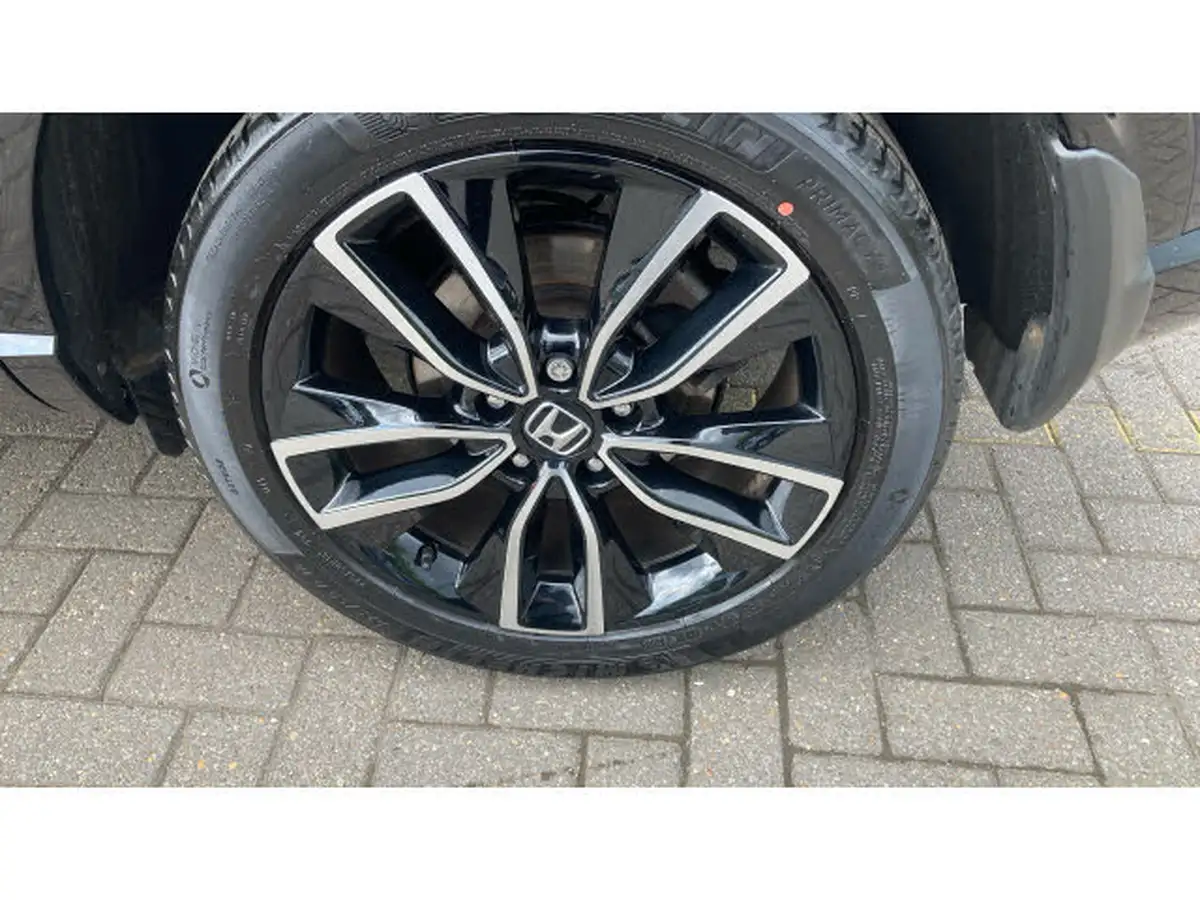 2023-honda-hr-v-15-i-mmd-advance-style-big-36
