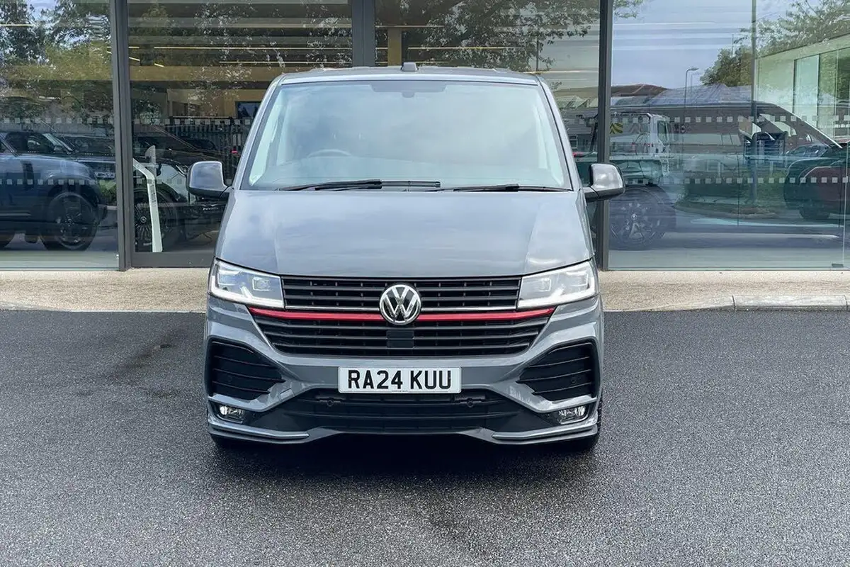 2024-volkswagen-transporter-20bitdi-t32-sportline-bmt-swb-panel-van-big-5