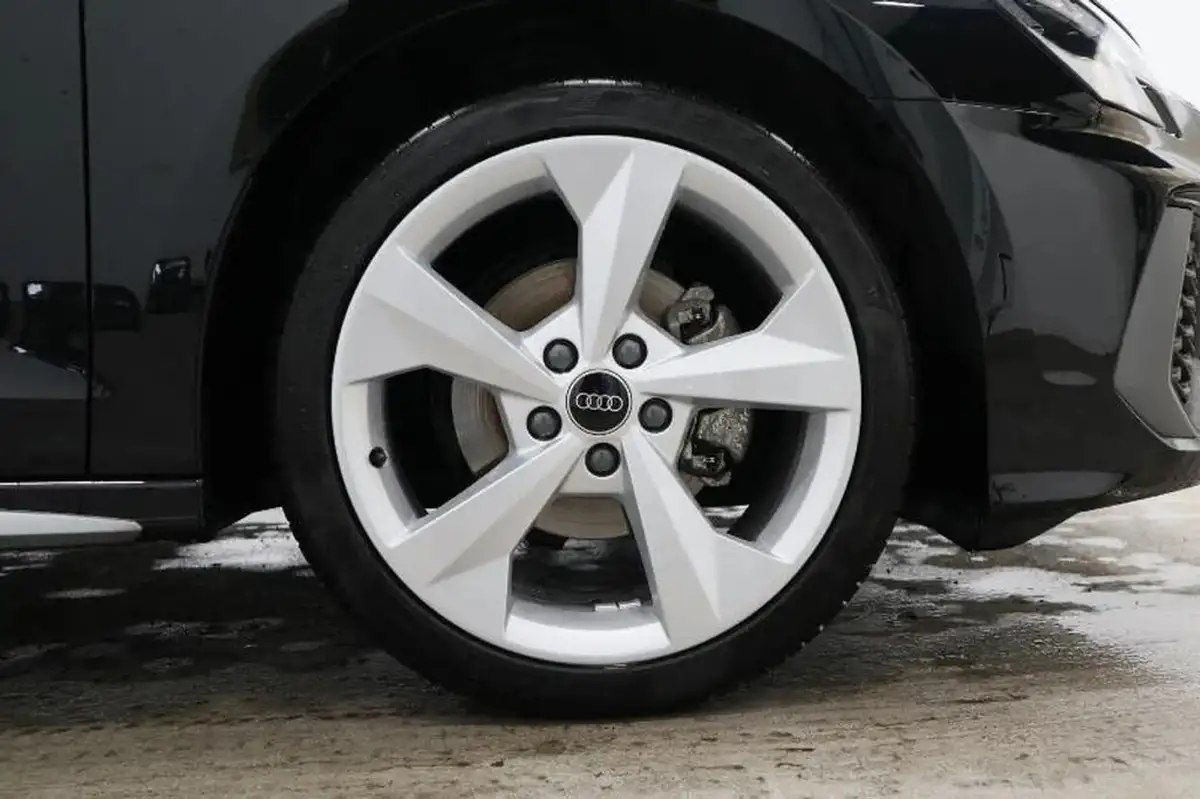 2024-audi-a3-15-35-tfsi-s-line-sportback-5d-tronic-big-3