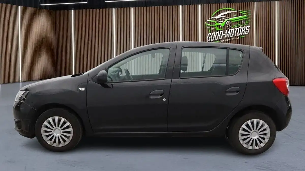 2014-dacia-sandero-09-ambiance-big-3