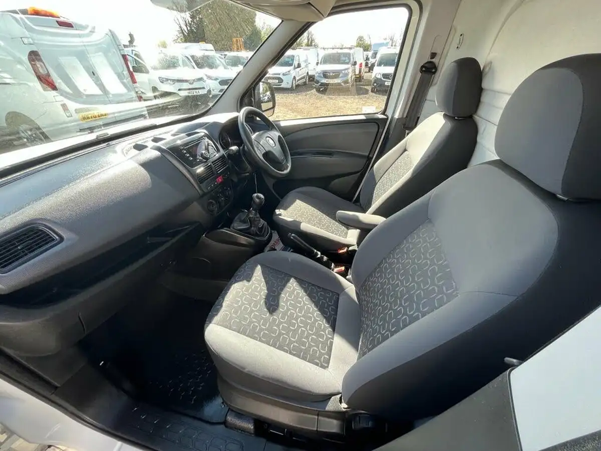 2021-fiat-doblo-cargo-13td-l2h1-maxi-sx-big-11