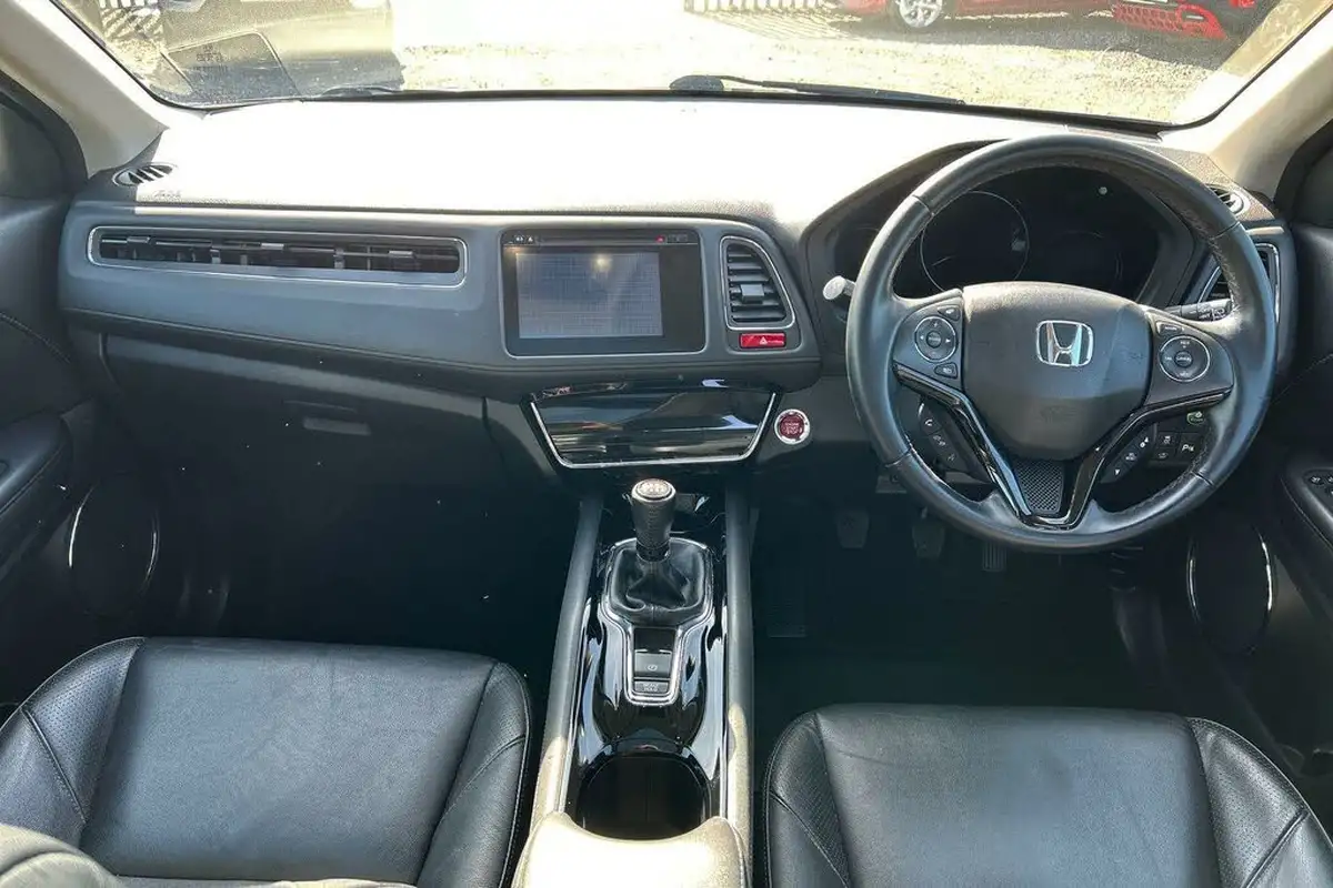 2018-honda-hr-v-15-i-vtec-ex-big-7