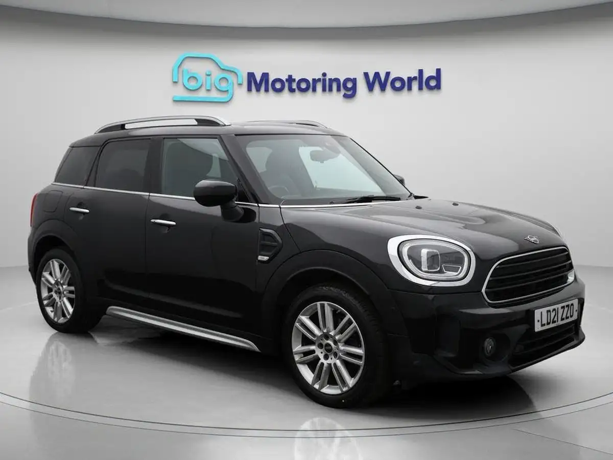2021-mini-countryman-15-cooper-exclusive-auto-big-0