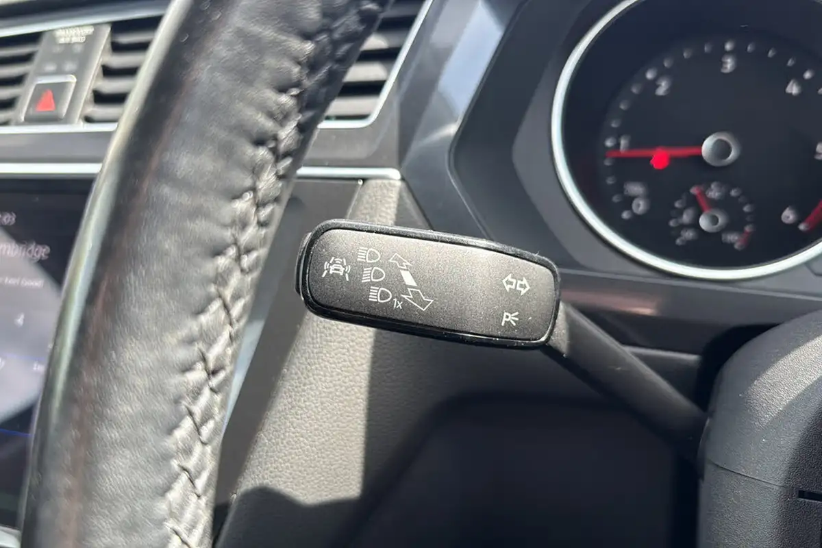 2018-volkswagen-tiguan-allspace-20tdi-se-nav-150ps-4motion-ss-dsg-big-32