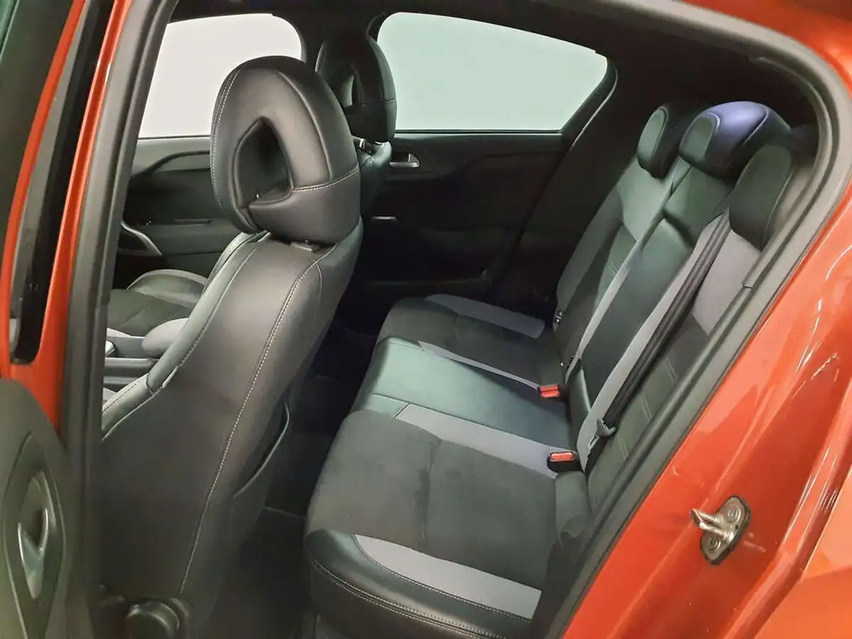 2015-ds-ds-4-16bluehdi-crossback-big-10