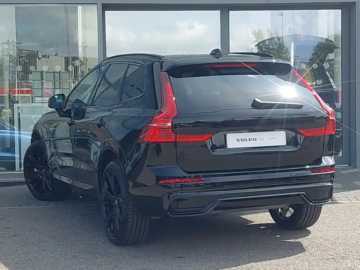 2019-mitsubishi-eclipse-cross-15-black-4wd-auto-big-1