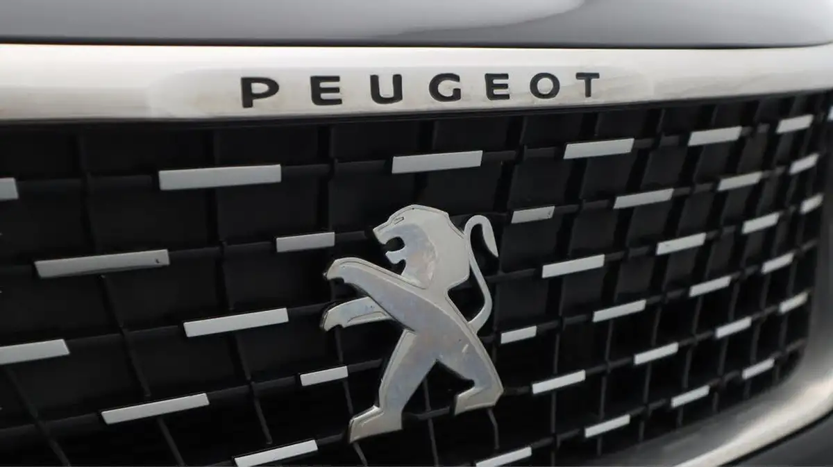 2019-peugeot-3008-suv-20-bluehdi-gt-line-premium-20-bluehdi-big-21