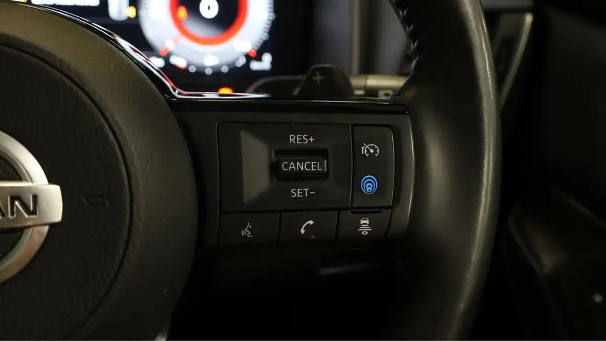 2022-nissan-qashqai-13-dig-t-tekna-158ps-xtronic-big-23