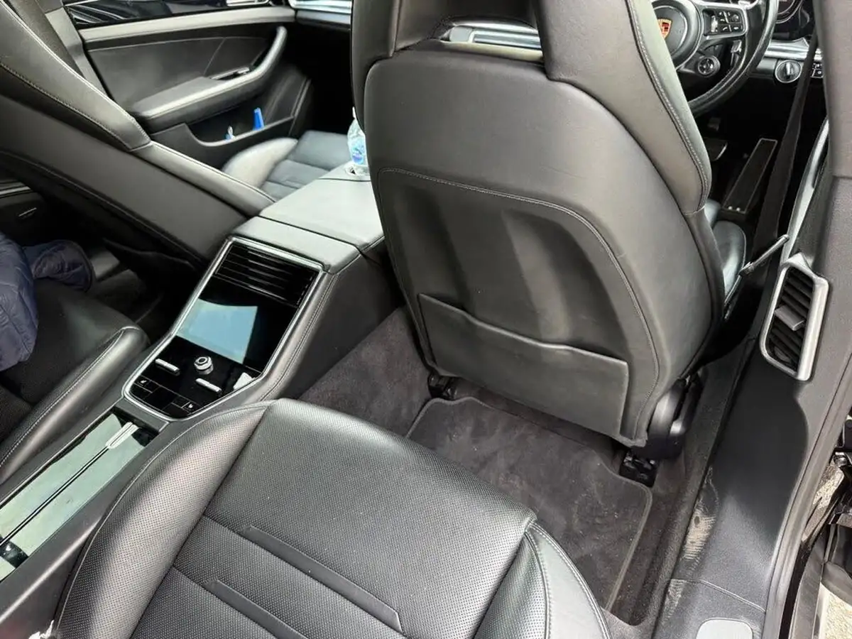 2016-porsche-panamera-40-v8-4s-diesel-big-18